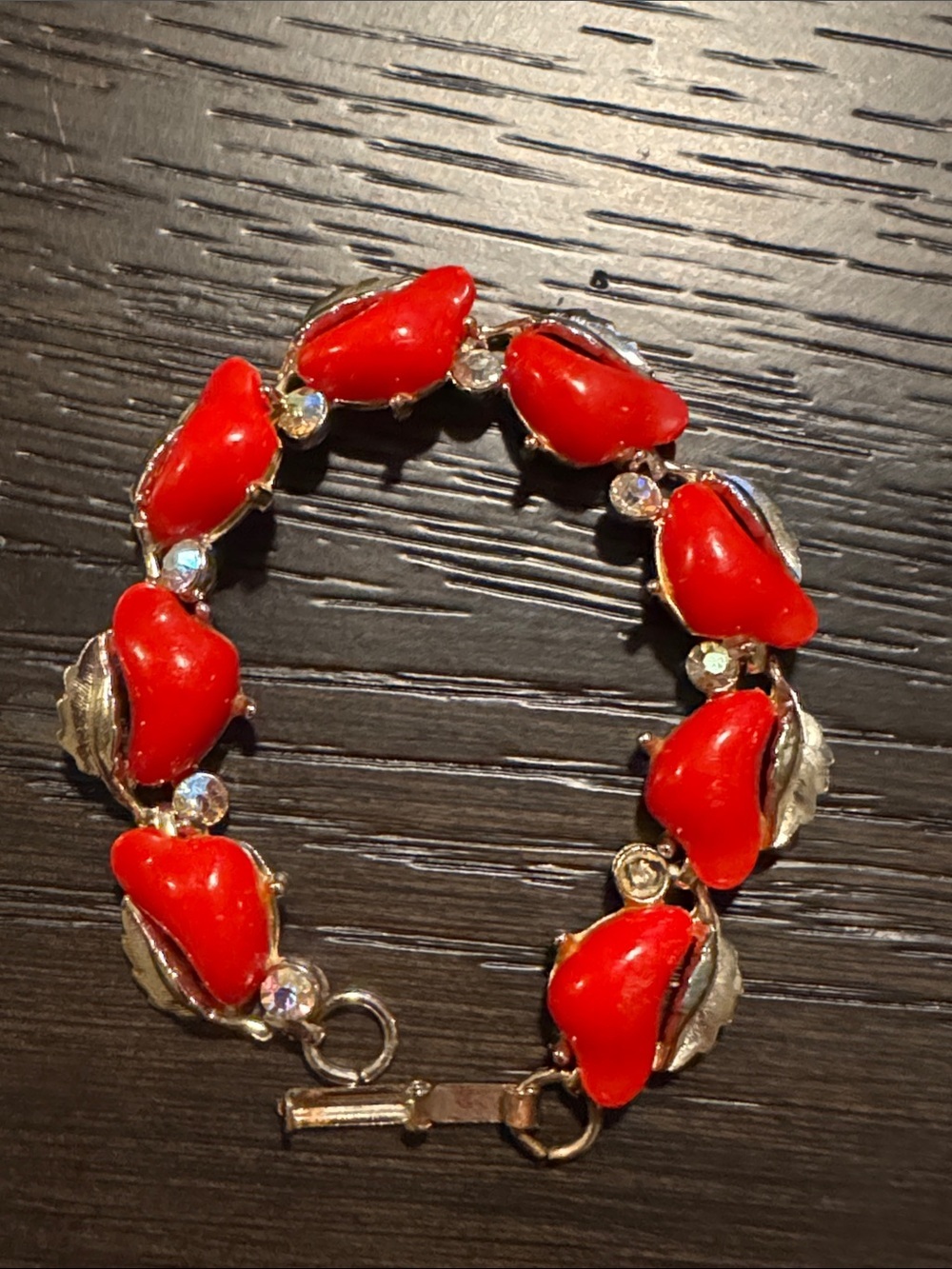 Vintage  red lucite   & gold tone bracelet